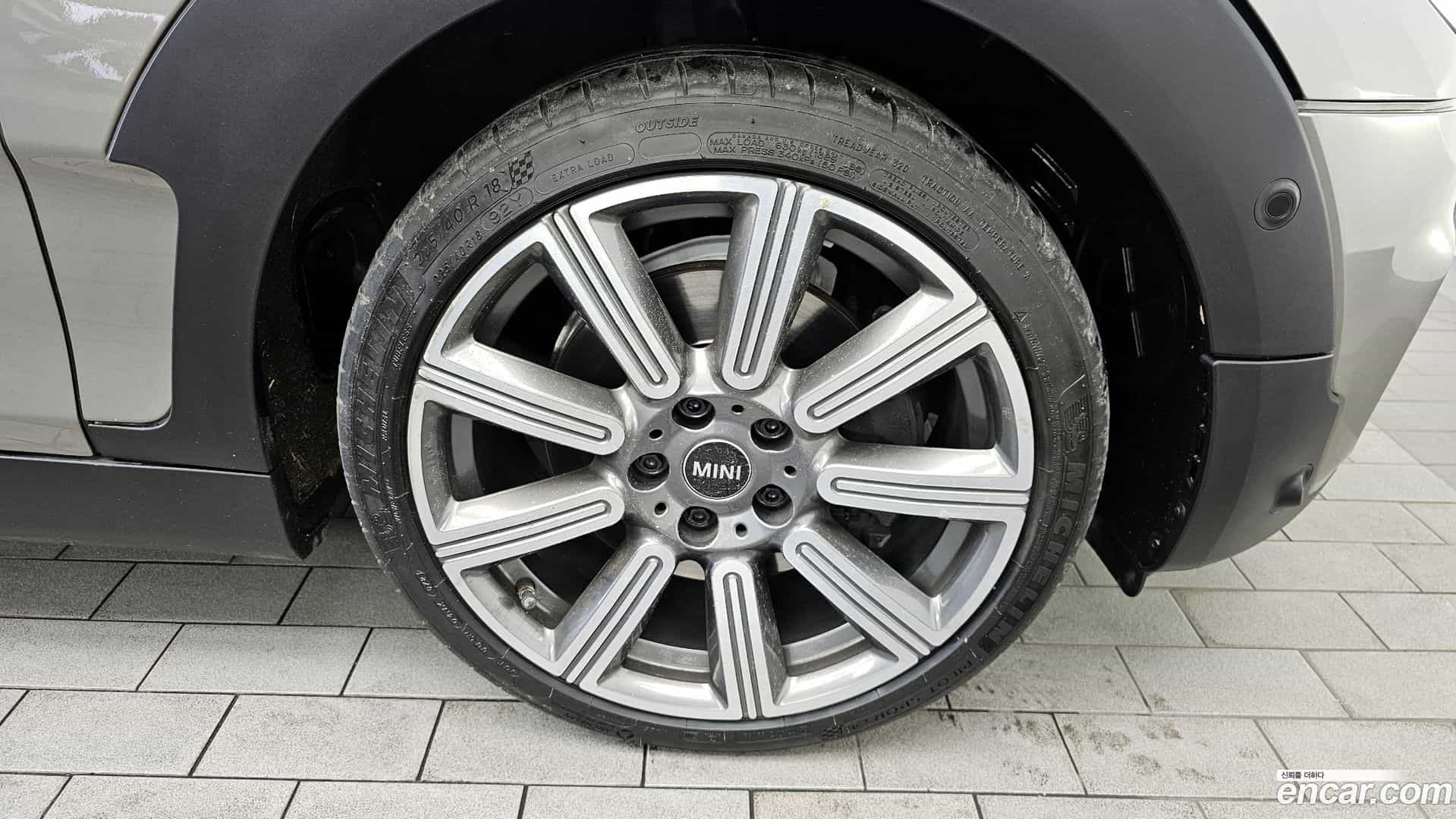 Clubman Mini 2020.3-OUTER-005