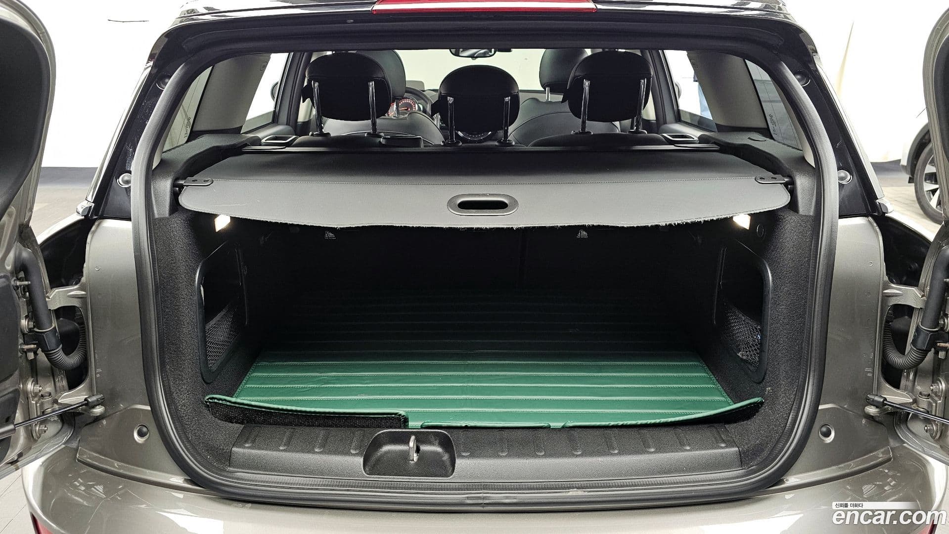 Main__Slider__Photo:Clubman Mini 2020.3-19