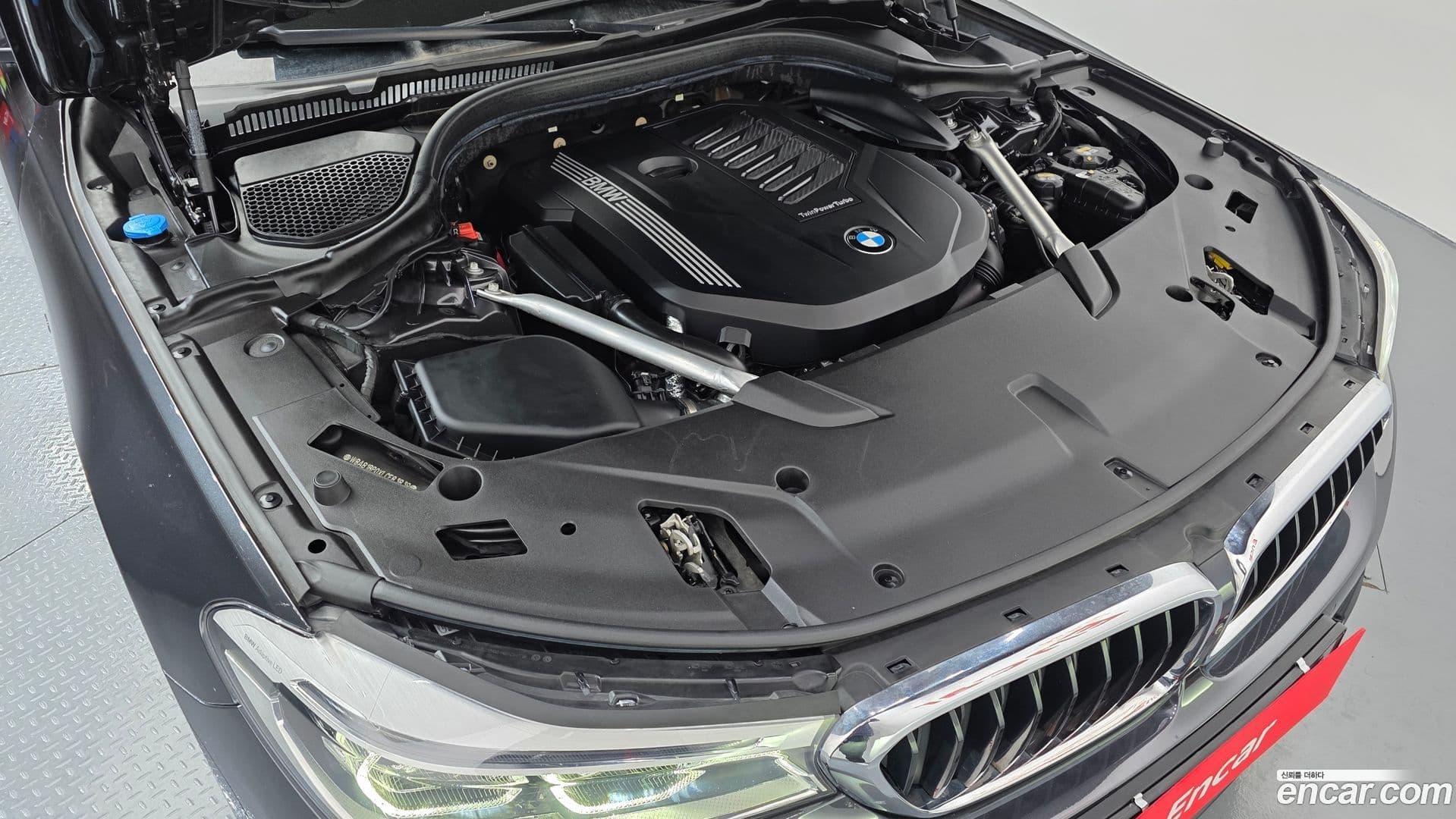 Main__Slider__Photo:Gran Turismo BMW 2020.7-5