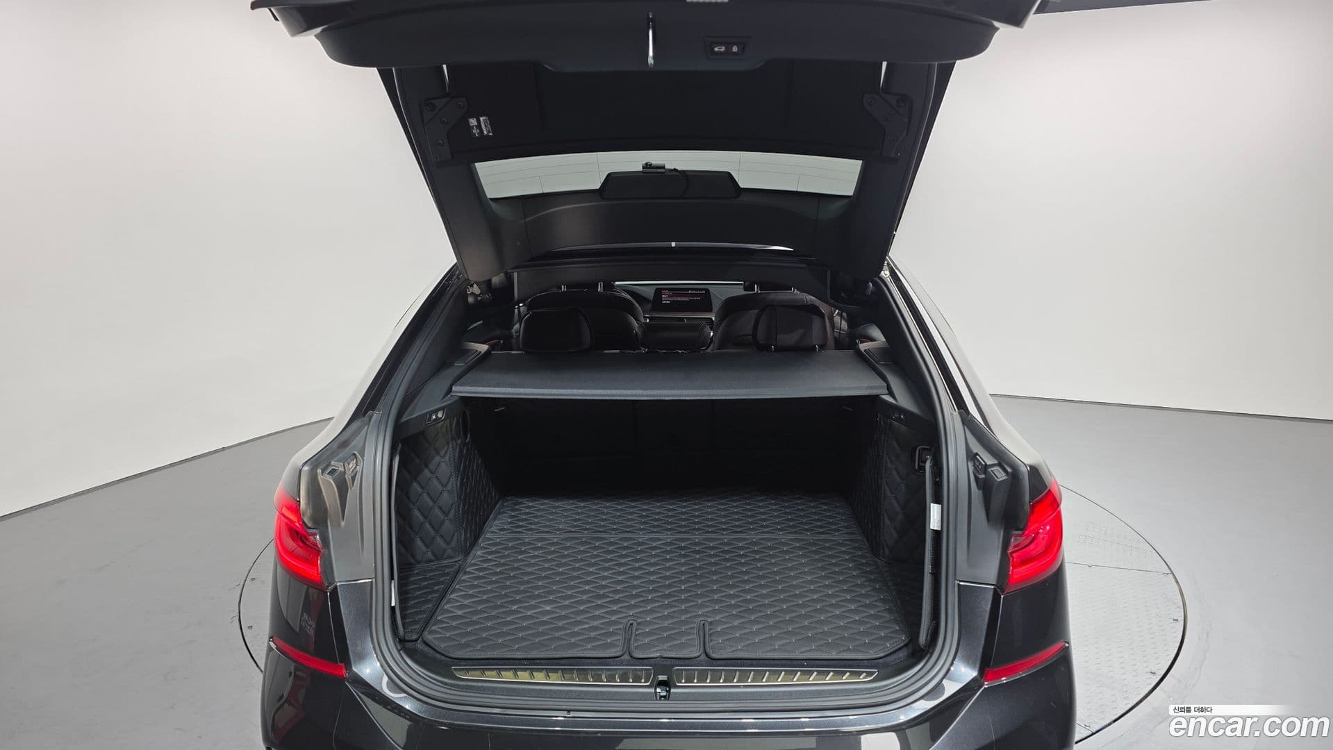 Main__Slider__Photo:Gran Turismo BMW 2020.7-19