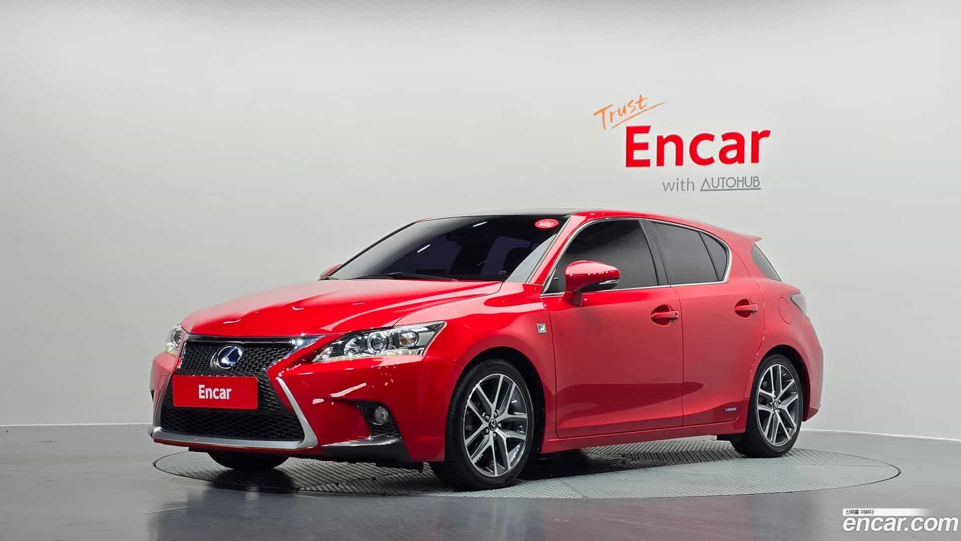 CT200h Lexus 2014.9-OUTER-001