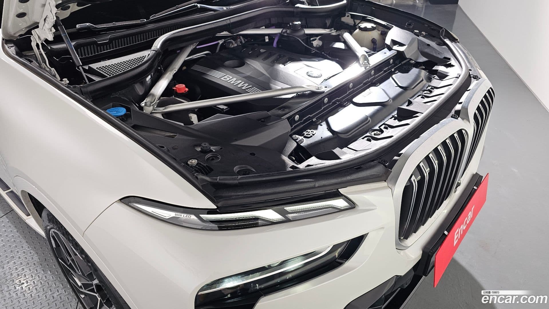 Main__Slider__Photo:X7 BMW 2023.8-5