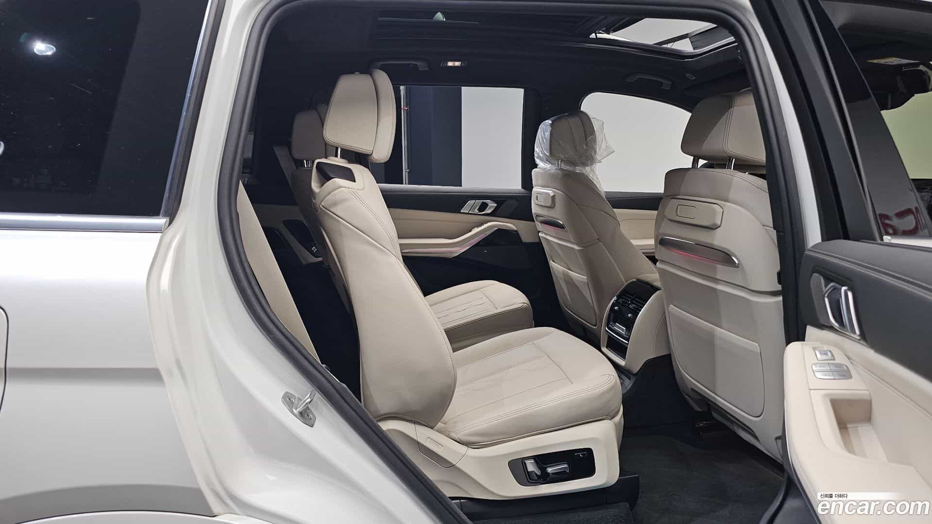X7 BMW 2023.8-OPTION-016