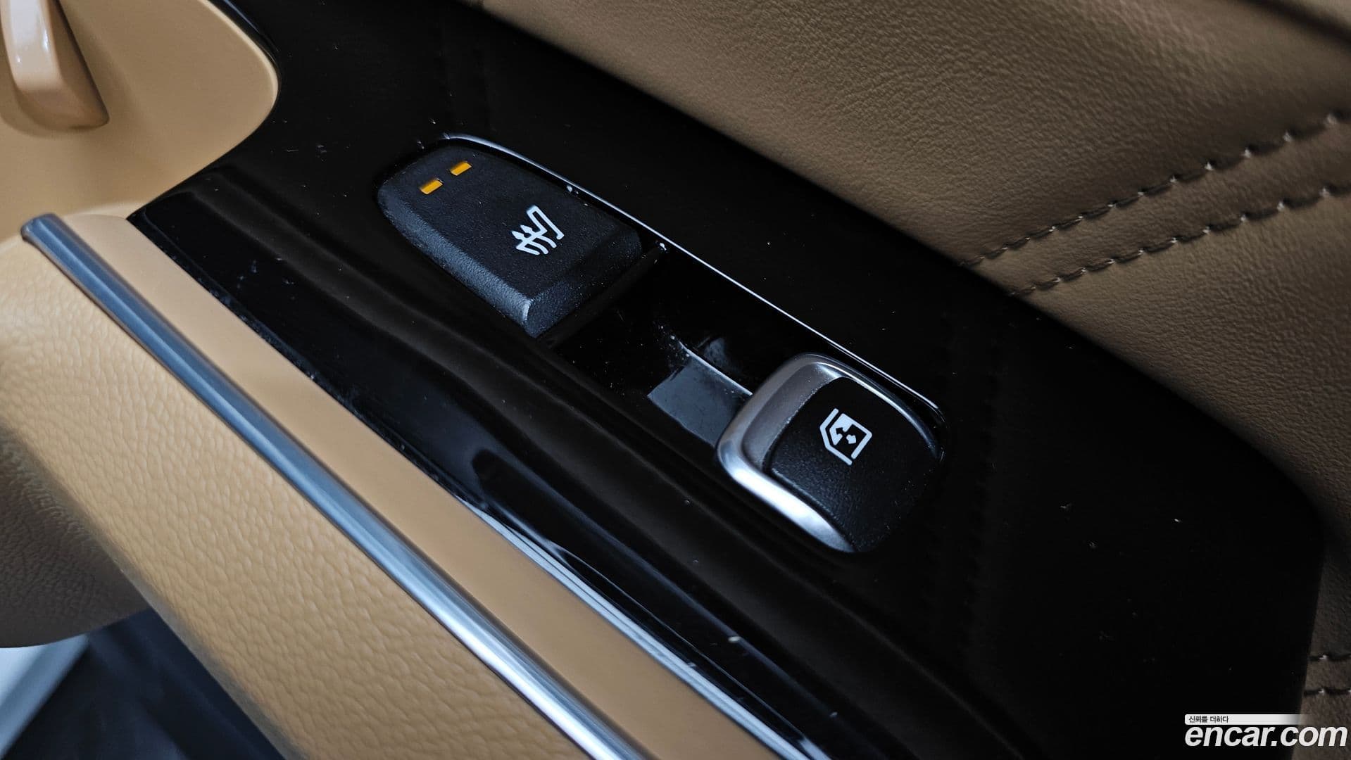 Main__Slider__Photo:Sorento Kia 2022.0-17