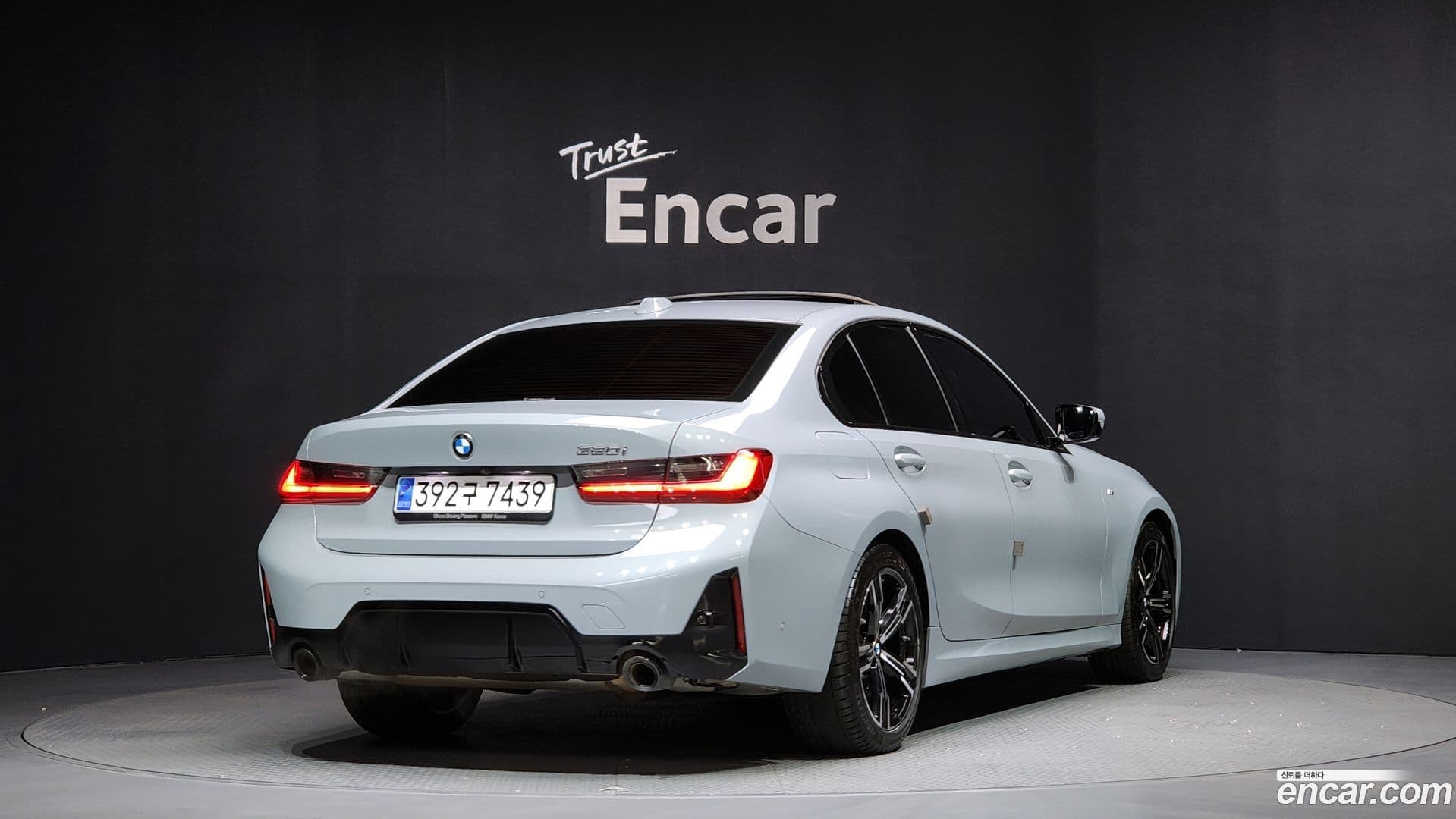 Main__Slider__Photo:3-Series BMW 2022.11-1