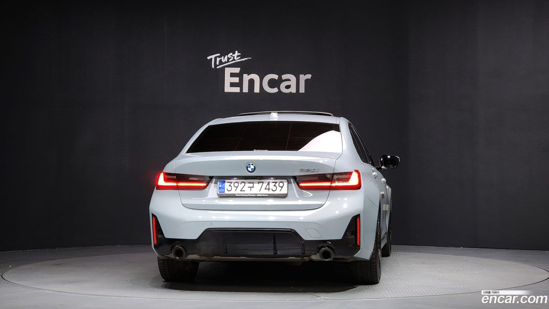 Main__Slider__Photo:3-Series BMW 2022.11-3