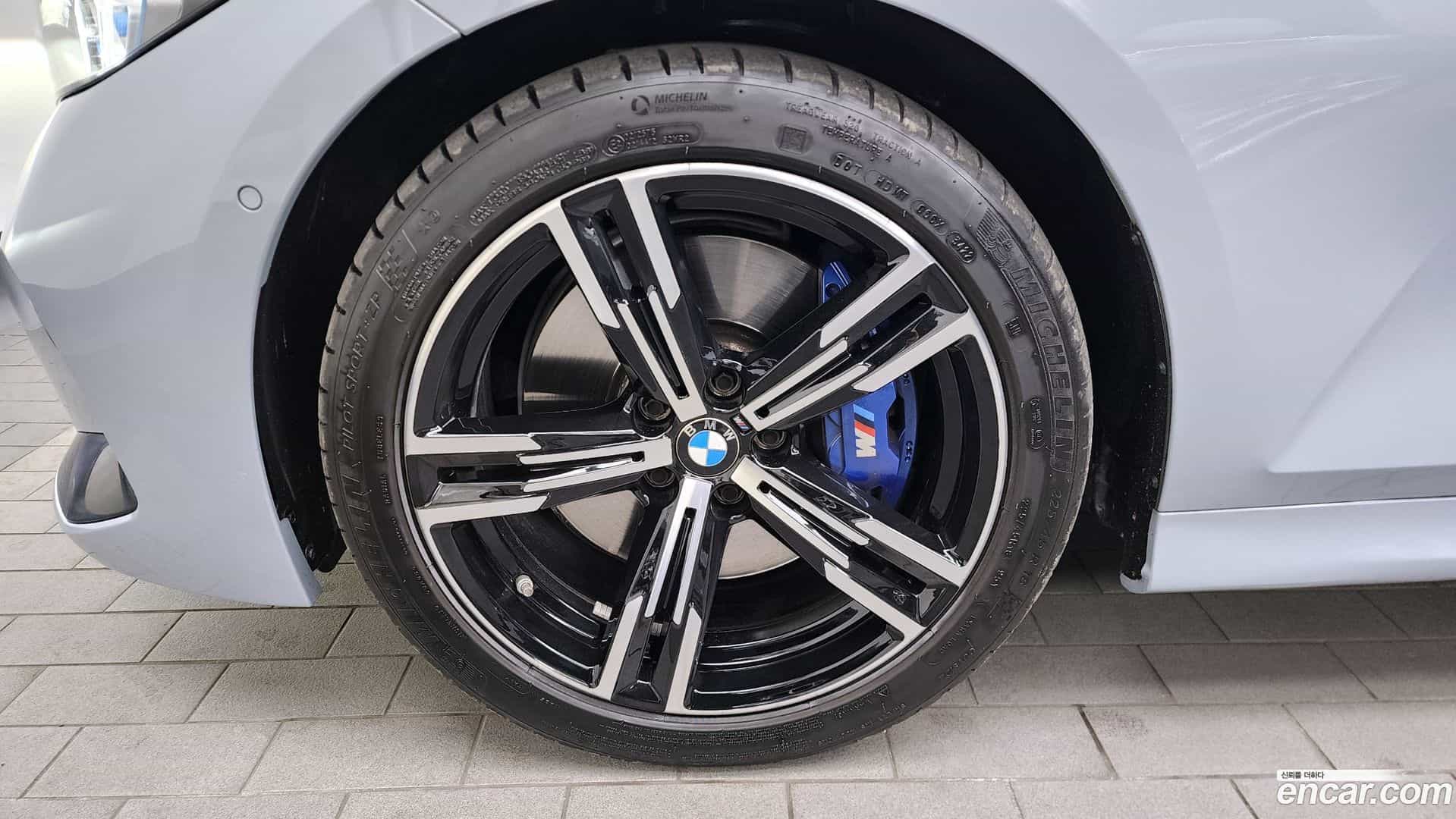 3-Series BMW 2022.11-OUTER-005