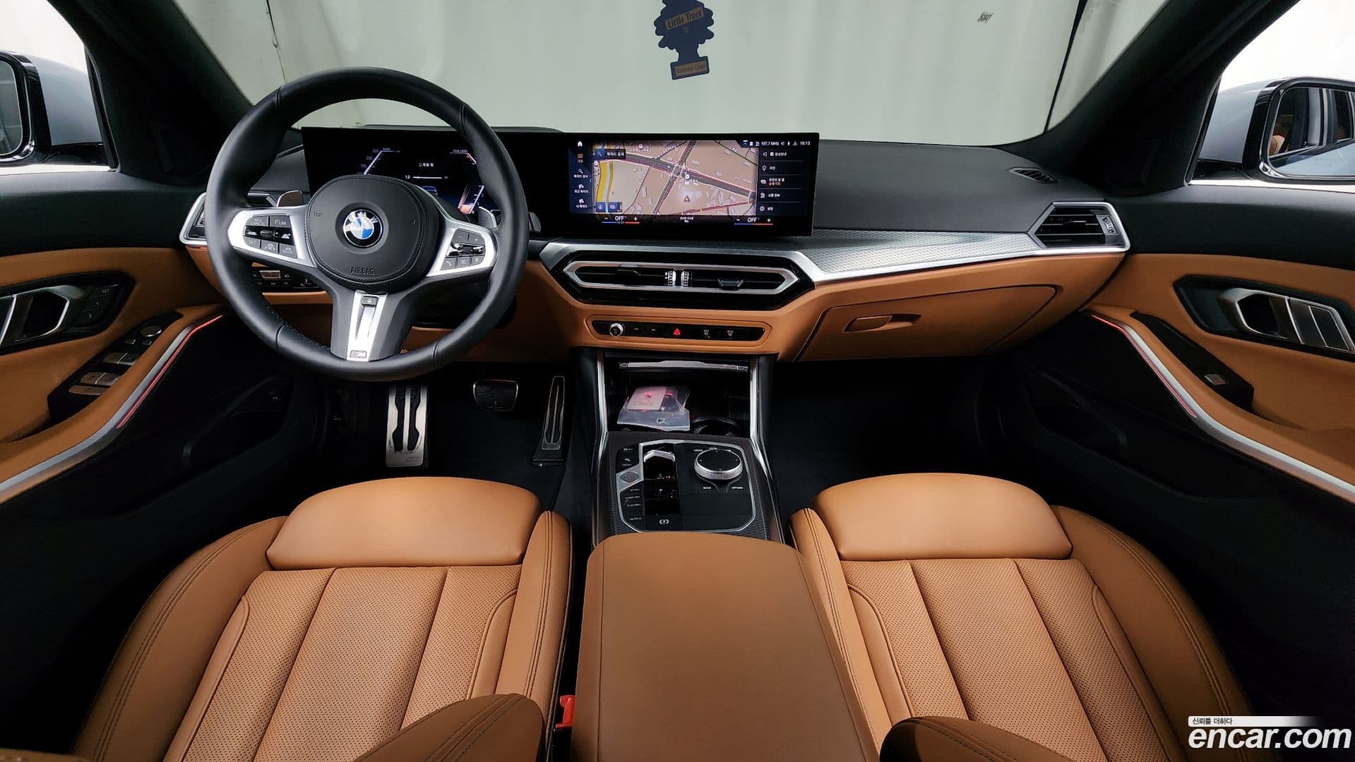 Main__Slider__Photo:3-Series BMW 2022.11-6