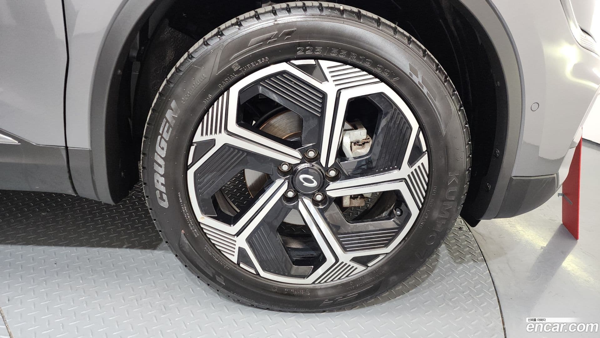 Main__Slider__Photo:QM6 Renault-KoreaSamsung 2023.9-4