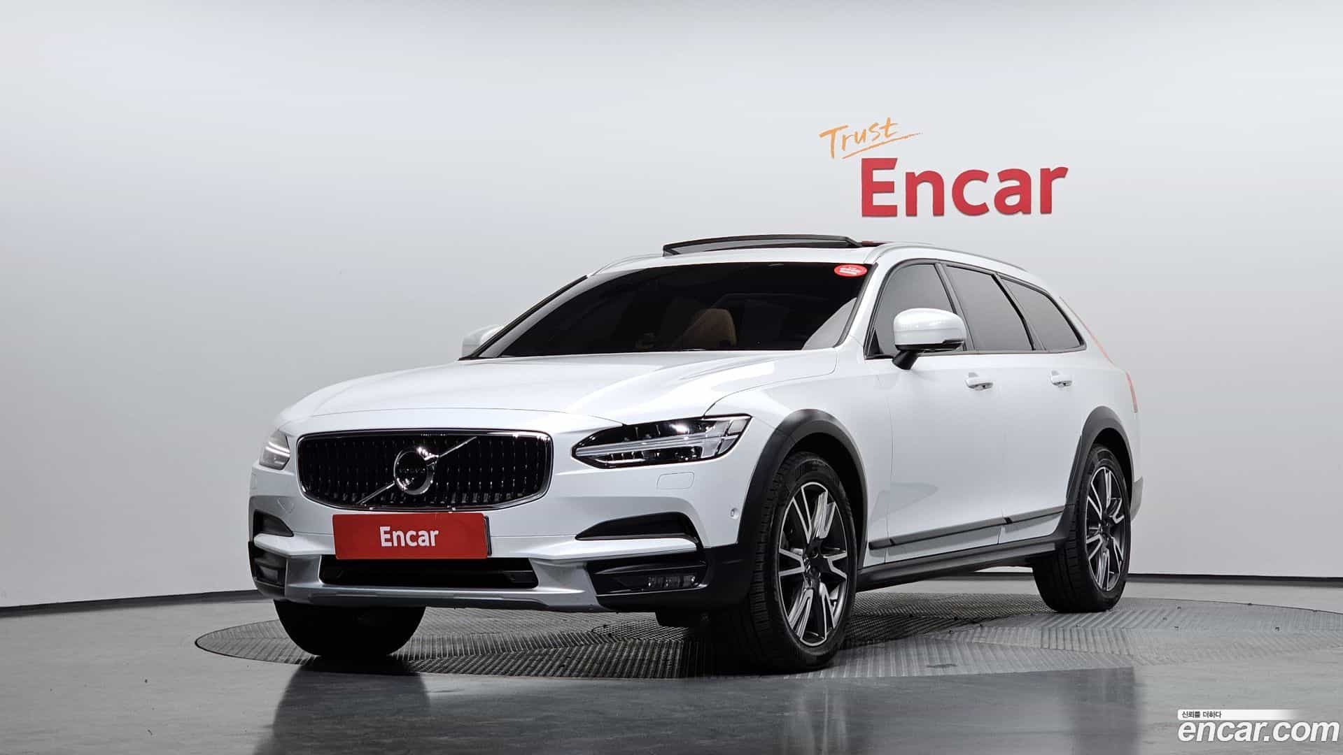 V90 Volvo 2018.7-OUTER-001