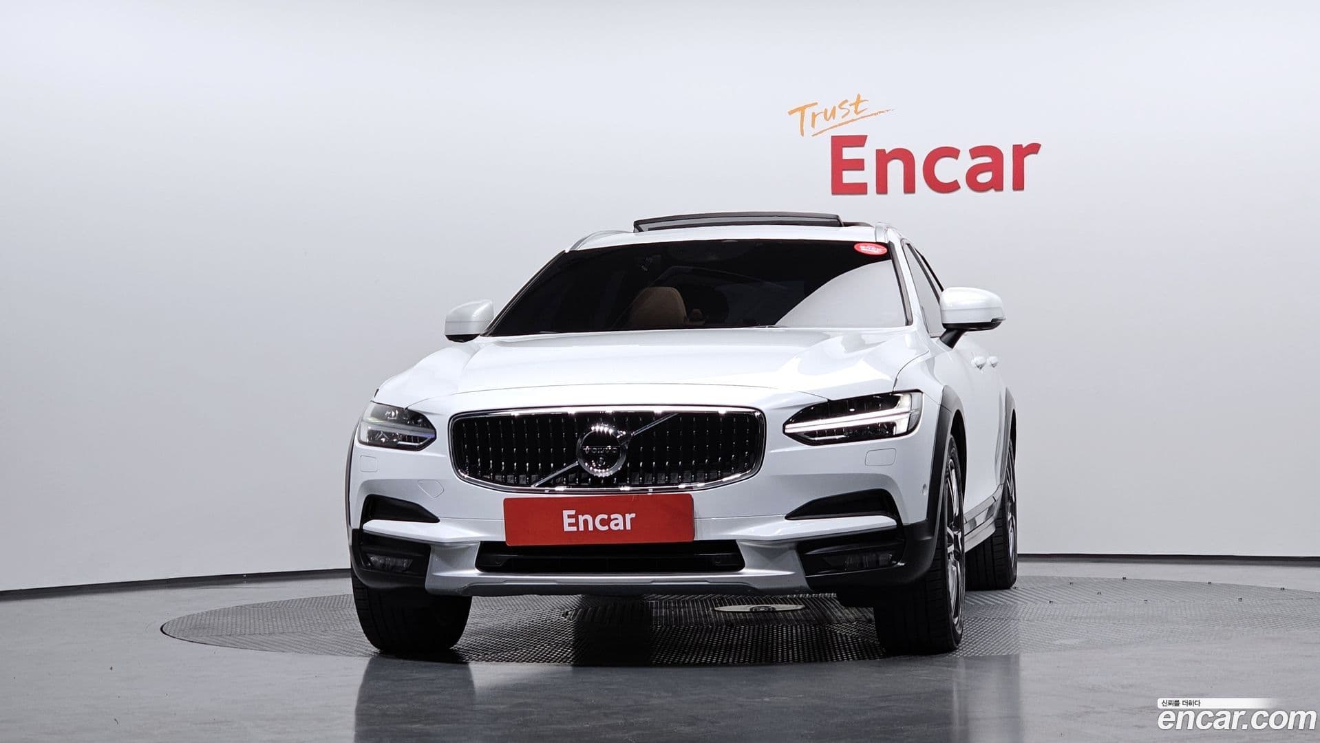 Main__Slider__Photo:V90 Volvo 2018.7-2