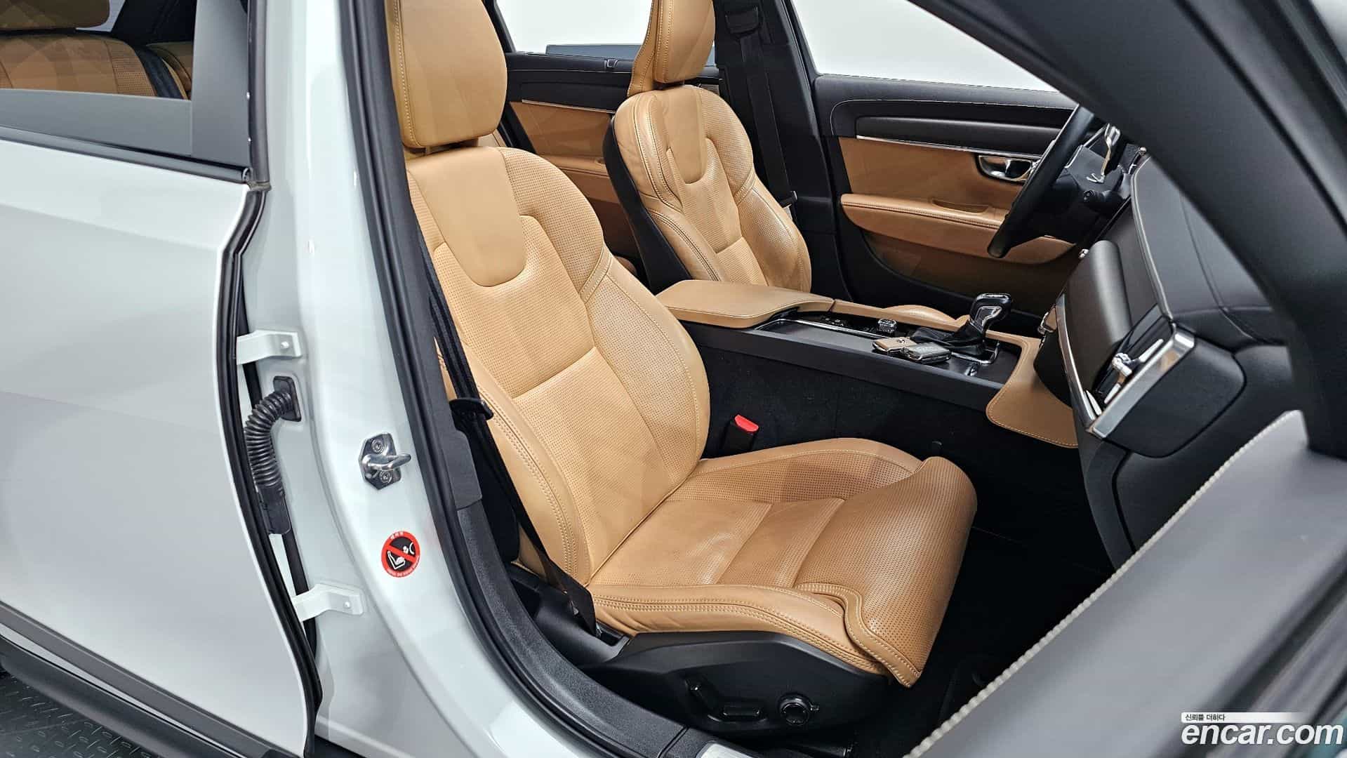 V90 Volvo 2018.7-INNER-010