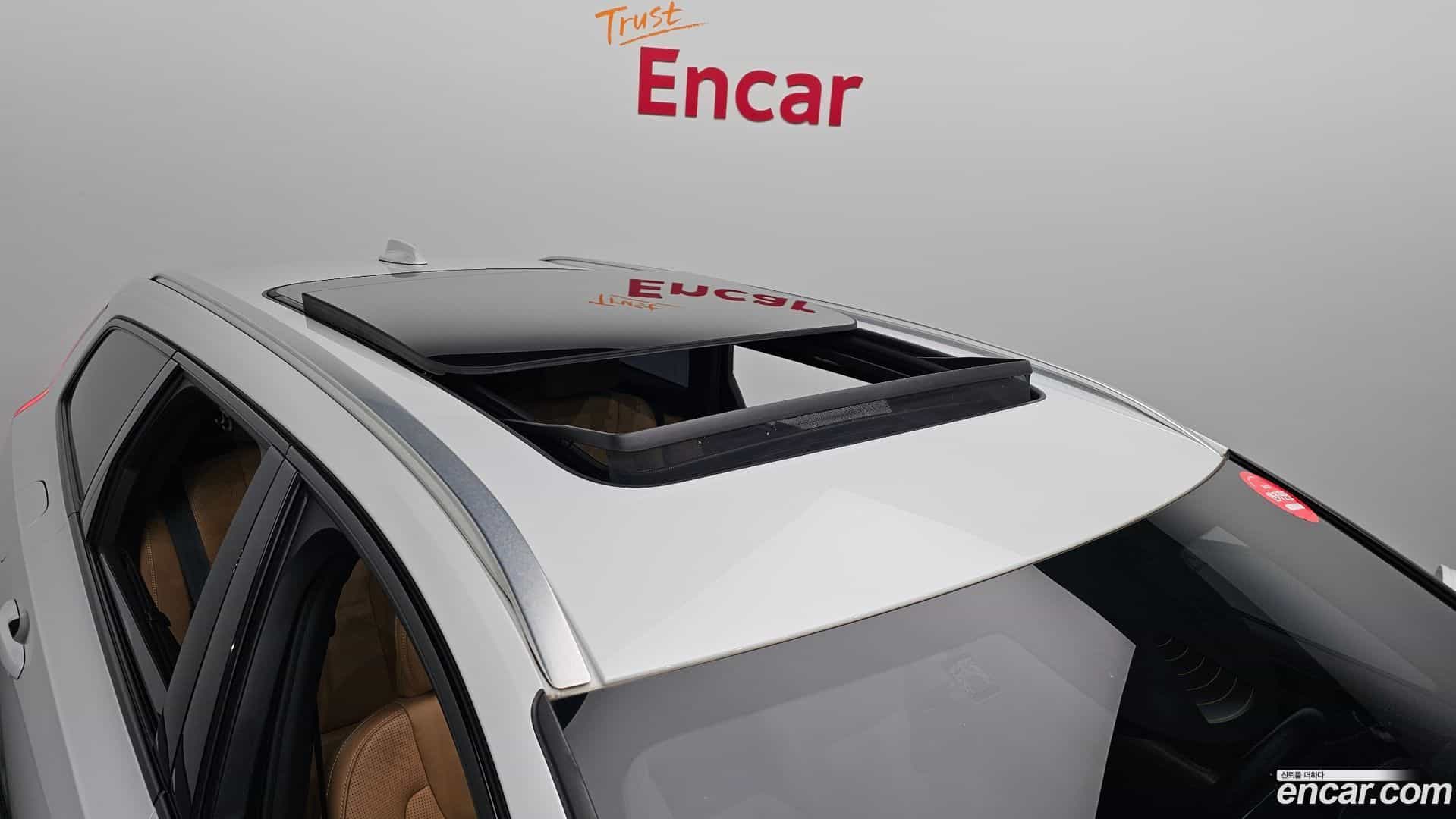 V90 Volvo 2018.7-OPTION-023