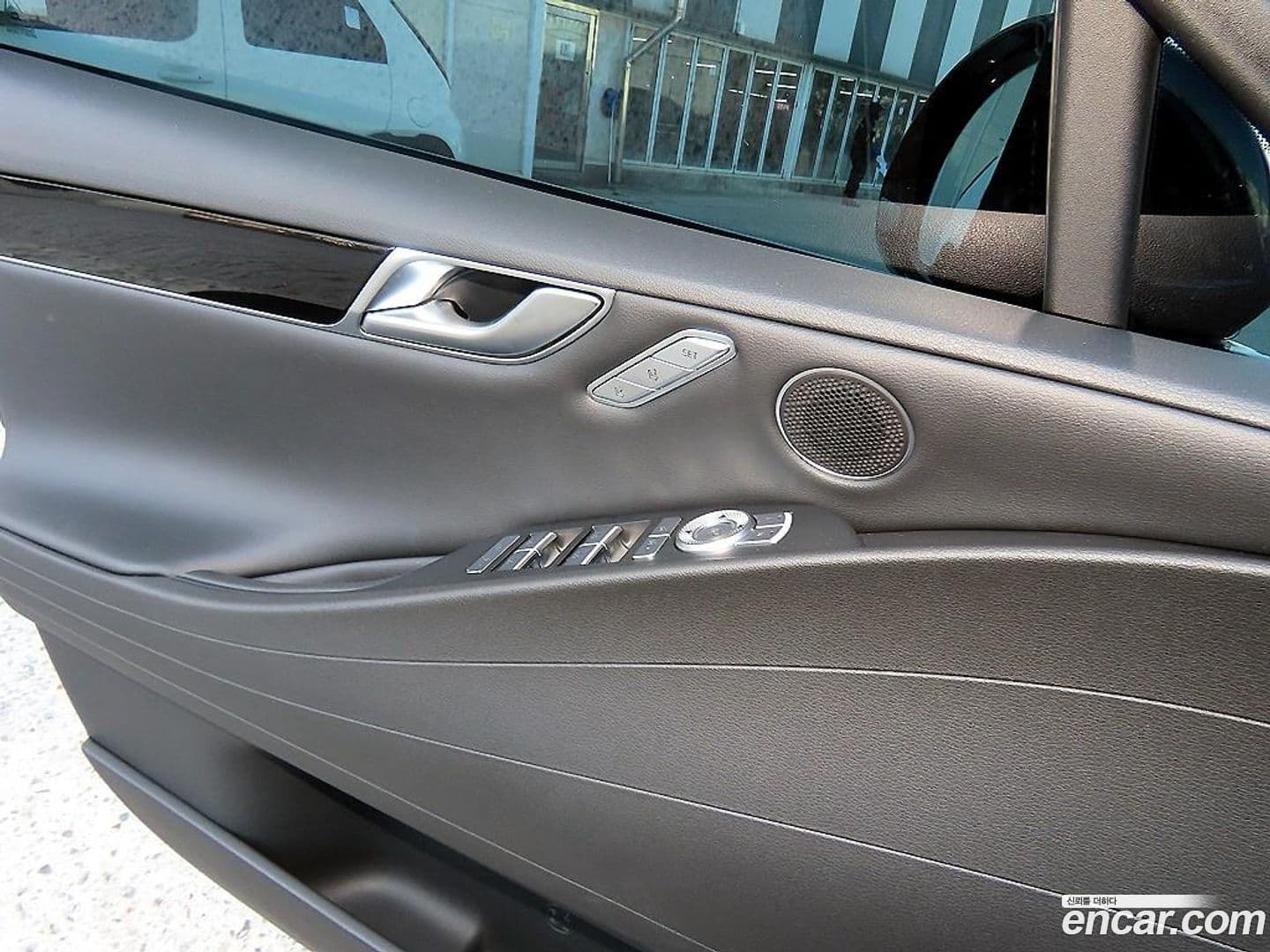 Main__Slider__Photo:G80 Genesis 2020.3-11