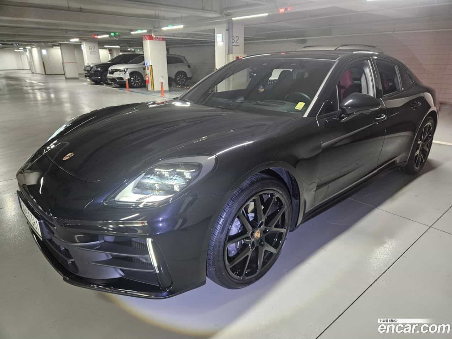 Panamera Porsche 2024.6-OUTER-001