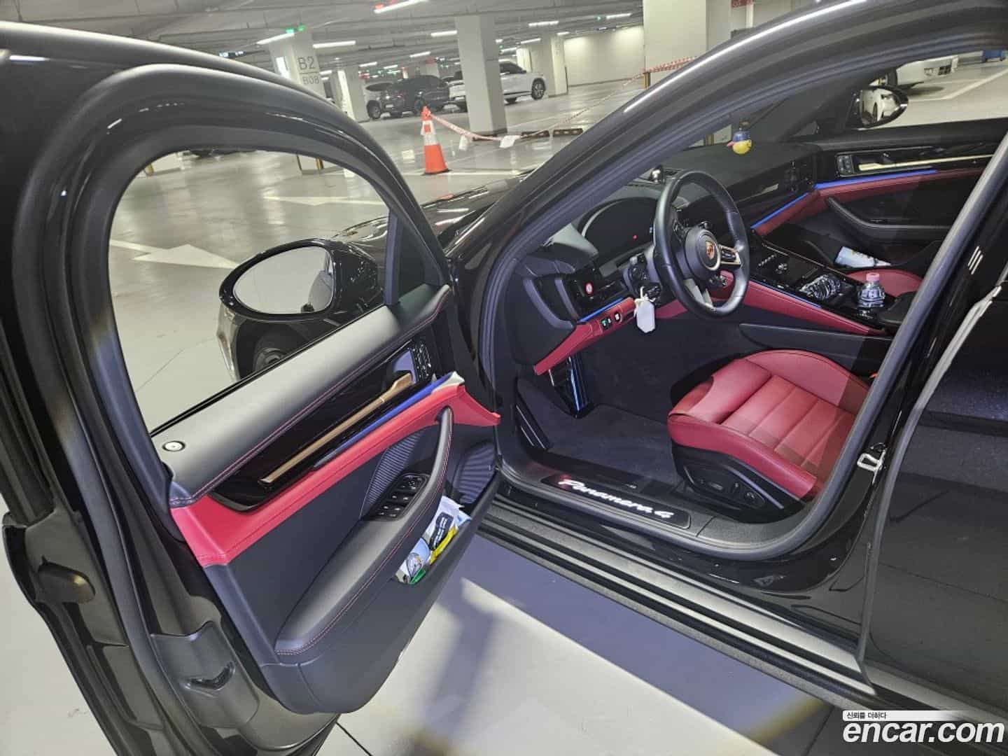 Panamera Porsche 2024.6-INNER-007