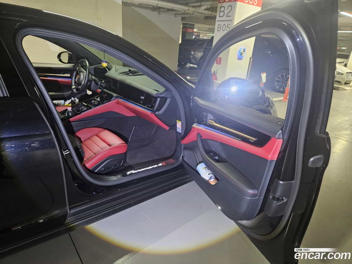 Panamera Porsche 2024.6-INNER-008