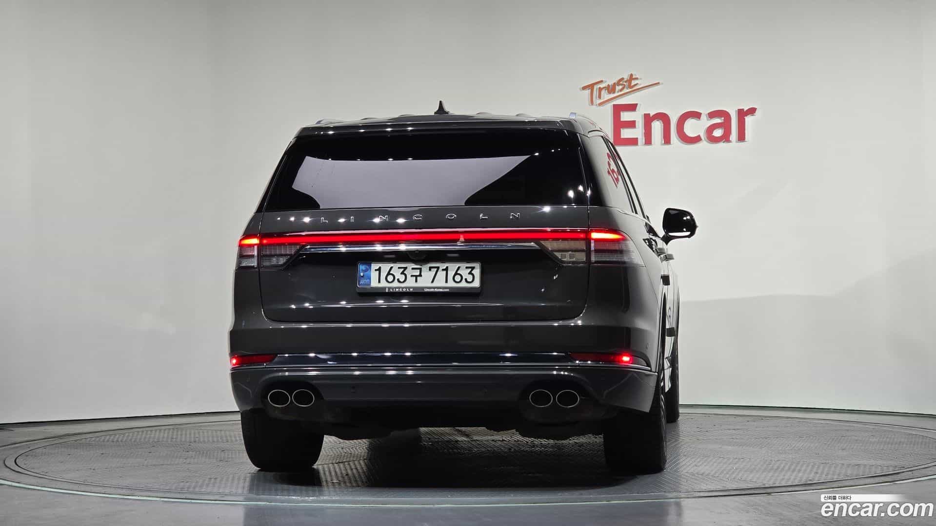 Aviator Lincoln 2020.10-OUTER-004