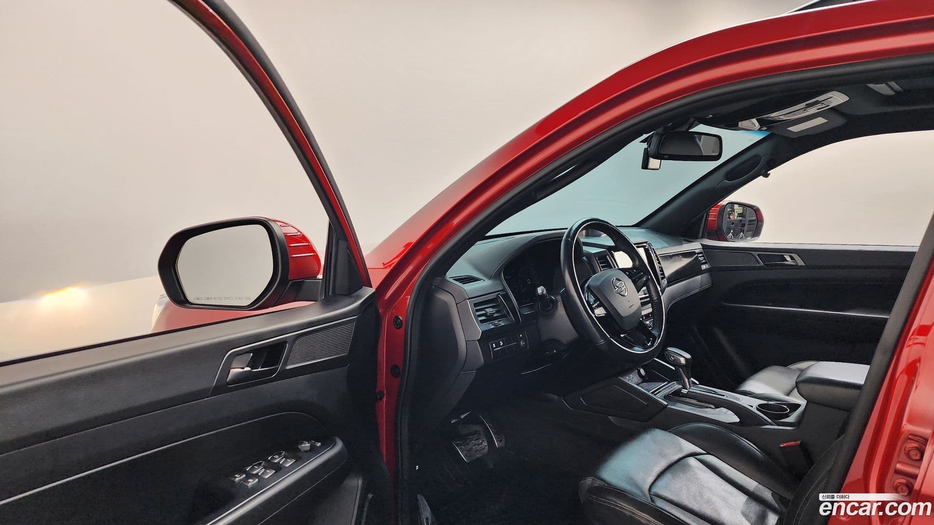 Main__Slider__Photo:Rexton KG_Mobility_Ssangyong 2022.1-9