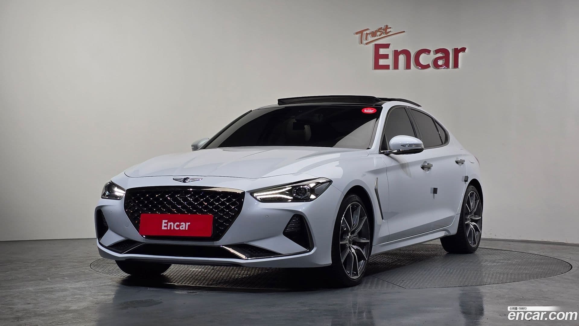 Main__Slider__Photo:G70 Genesis 2017.9-0