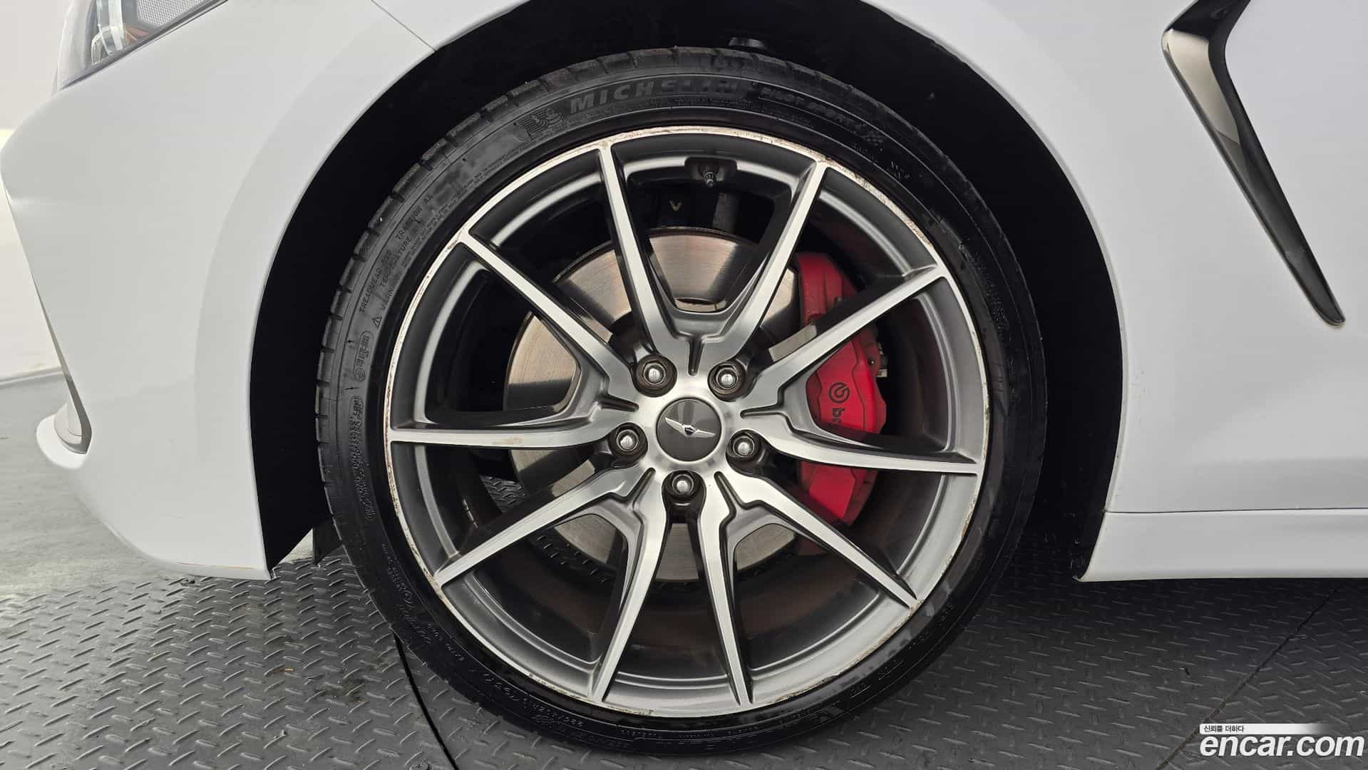 G70 Genesis 2017.9-OUTER-005