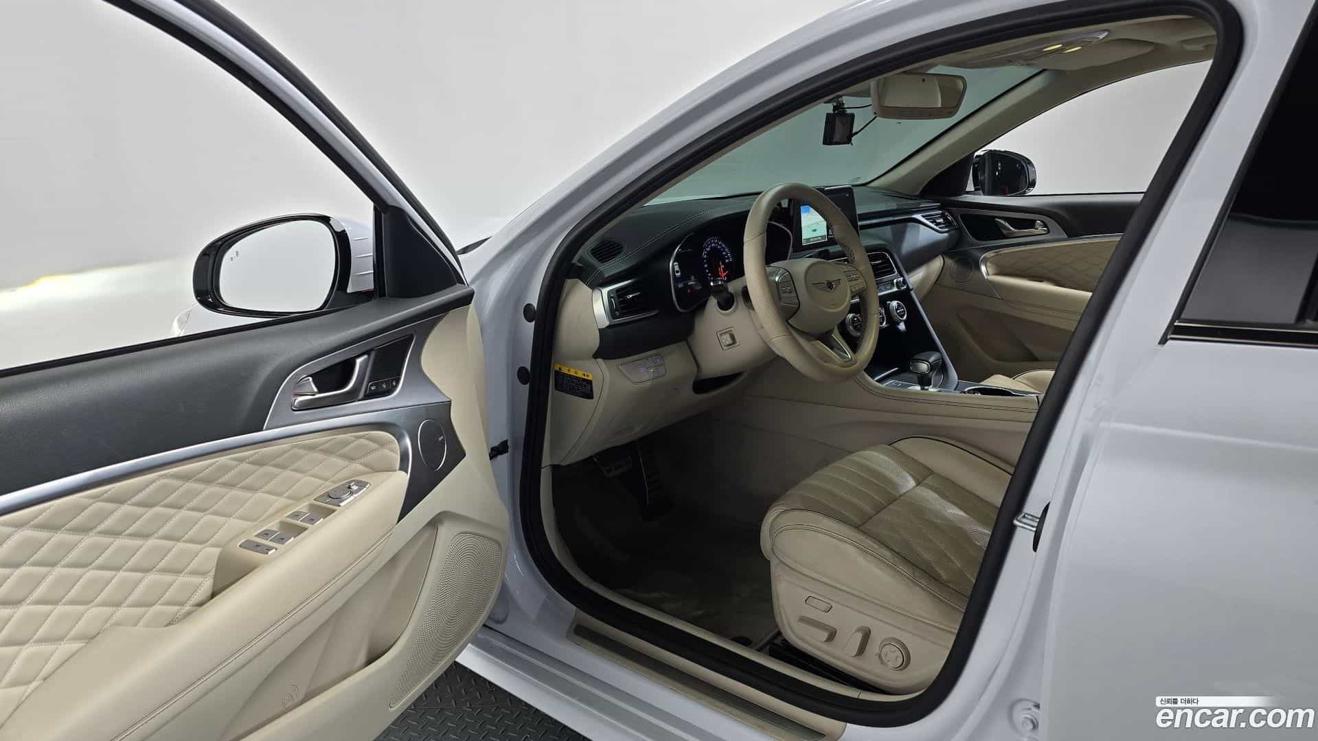 G70 Genesis 2017.9-INNER-010