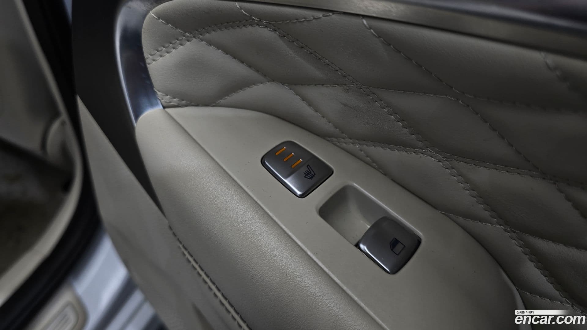 Main__Slider__Photo:G70 Genesis 2017.9-17