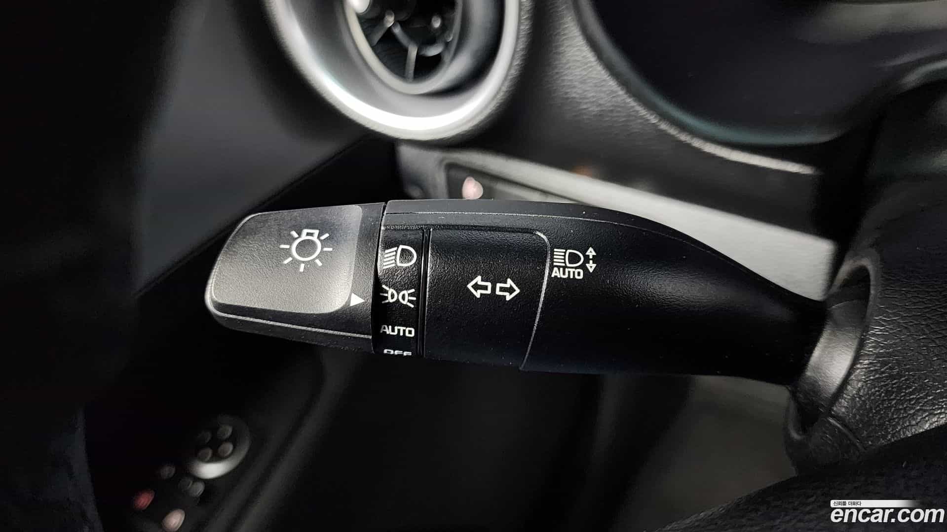 K3 Kia 2022.2-OPTION-019