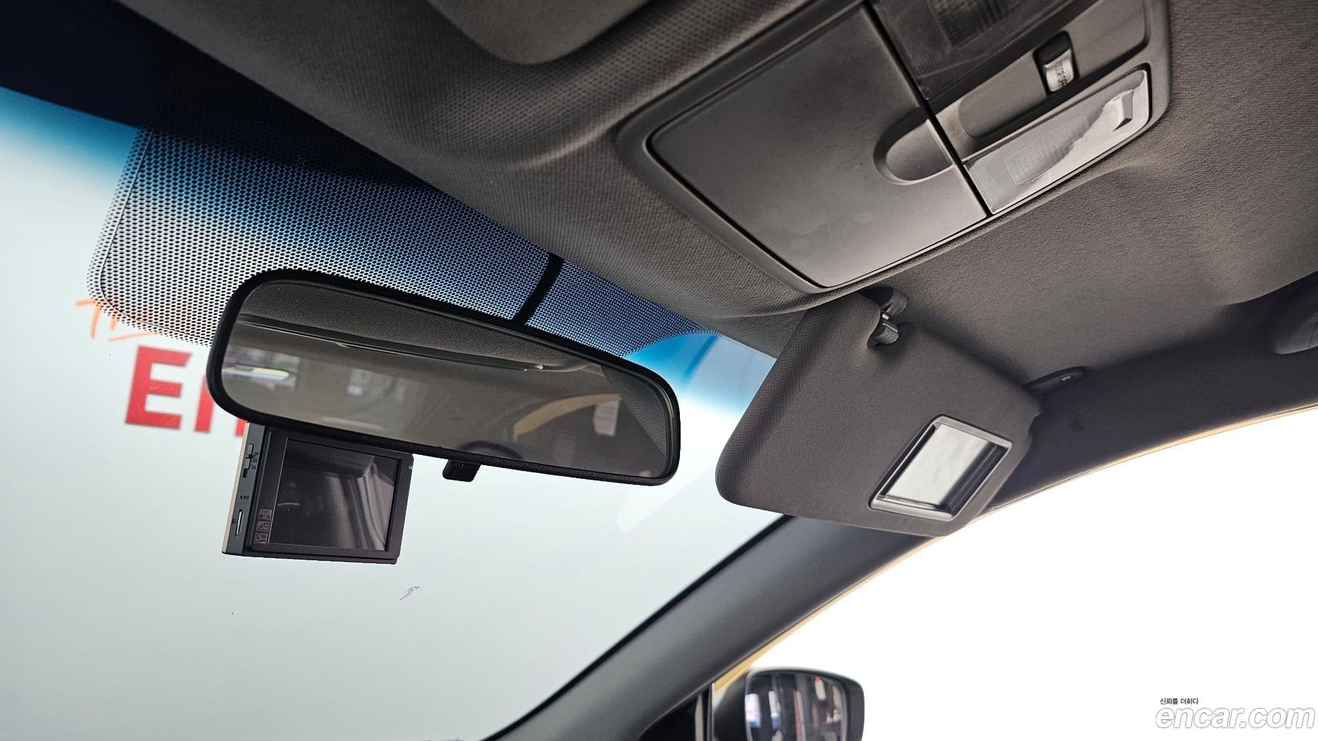 Main__Slider__Photo:Accent Hyundai 2018.0-16