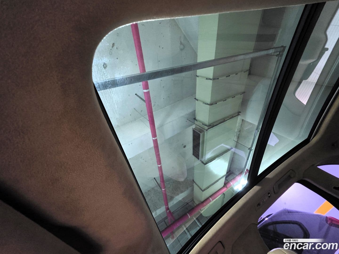 Main__Slider__Photo:Cayenne Porsche 2011.10-18