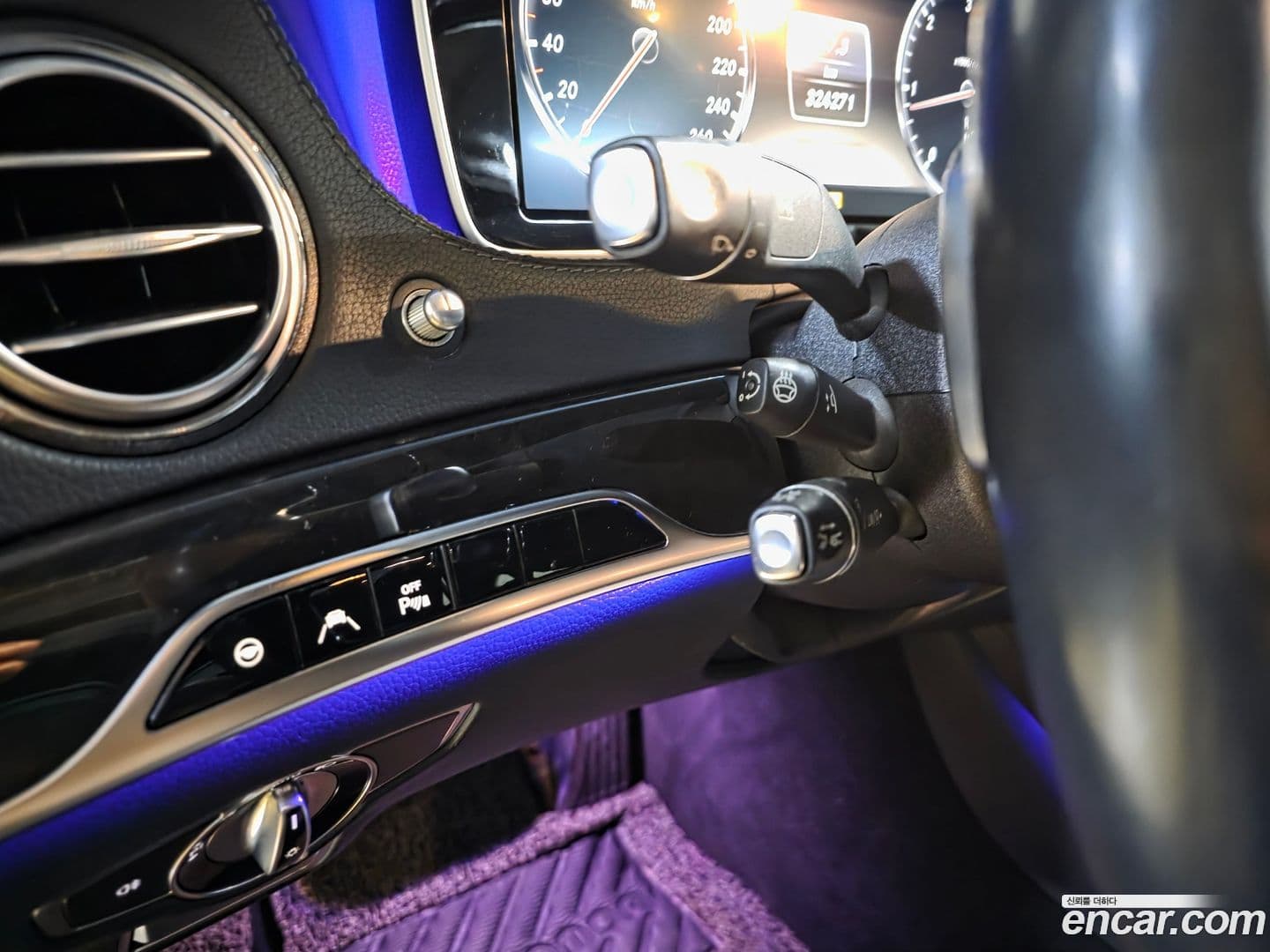 Main__Slider__Photo:S-Class Mercedes-Benz 2013.11-5