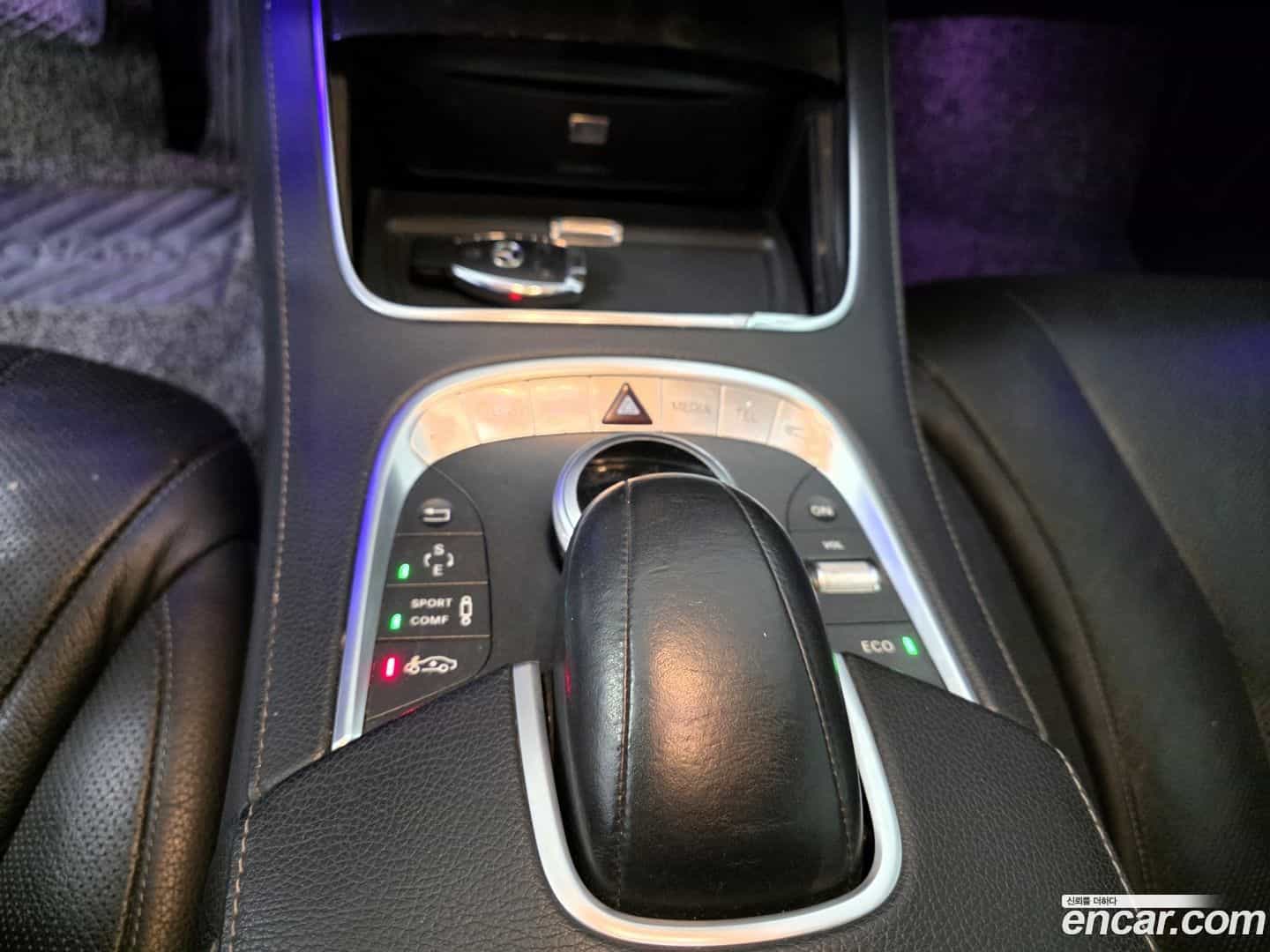 S-Class Mercedes-Benz 2013.11-OPTION-015