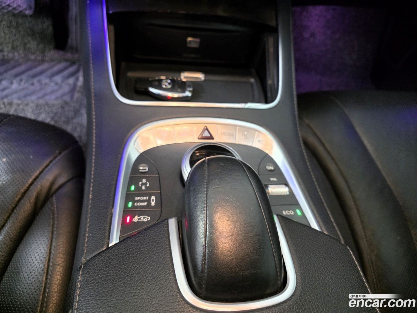 Main__Slider__Photo:S-Class Mercedes-Benz 2013.11-10