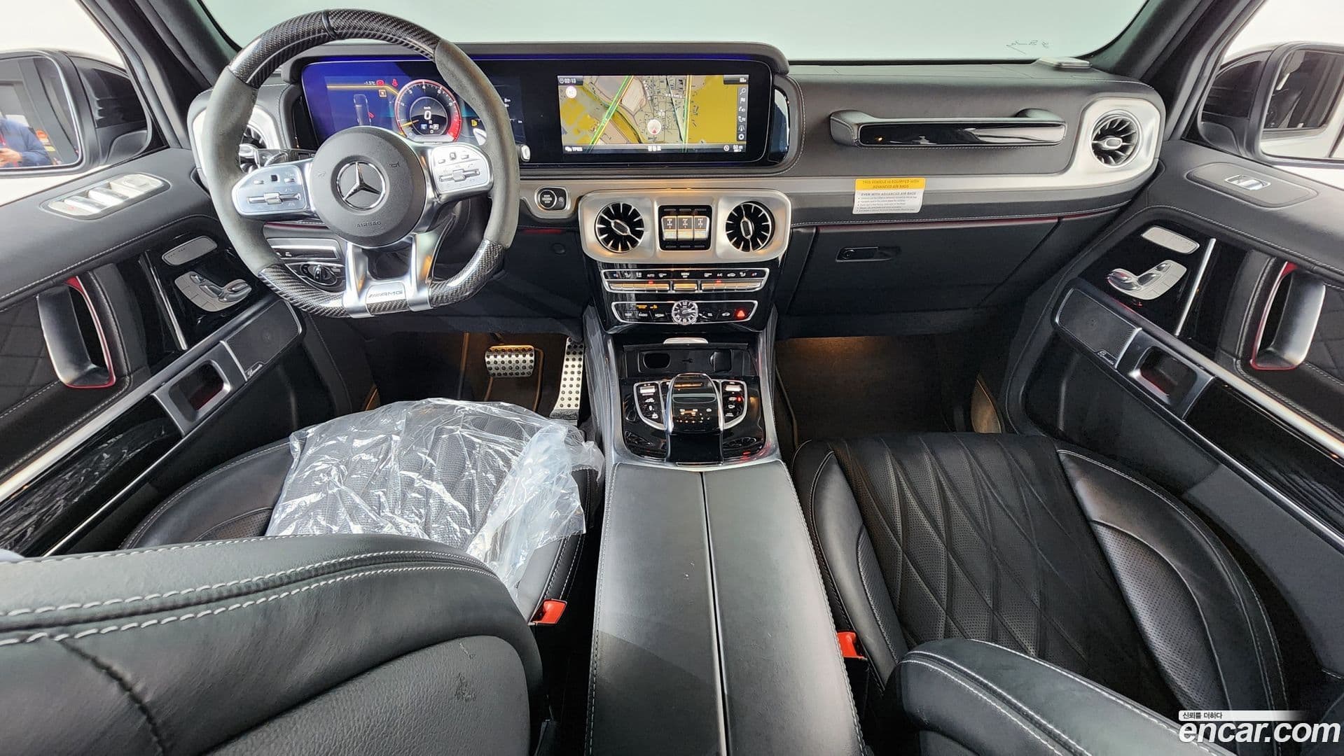 Main__Slider__Photo:G-Class Mercedes-Benz 2021.11-6