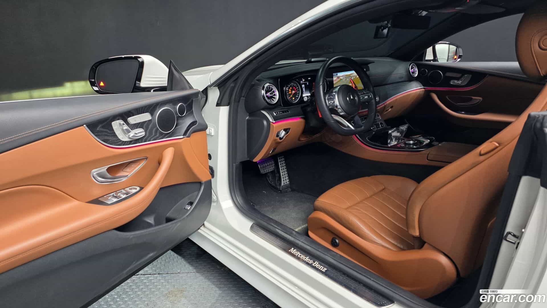 E-Class Mercedes-Benz 2019.2-INNER-010