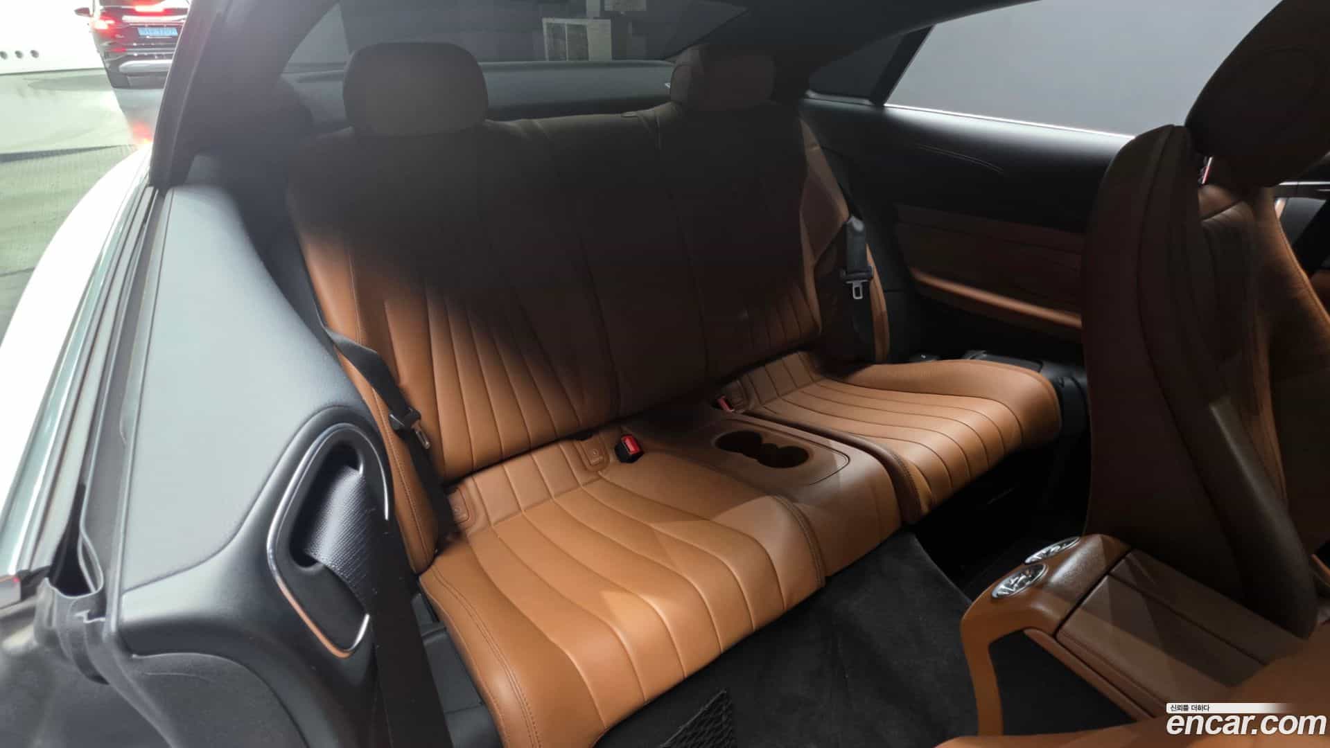 E-Class Mercedes-Benz 2019.2-OPTION-016