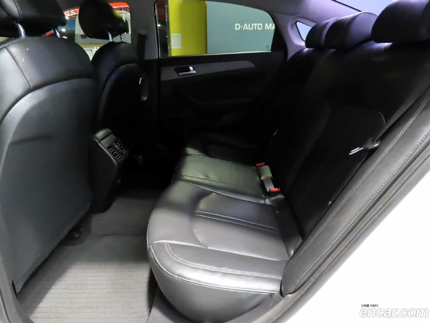 Sonata Hyundai 2015.2-INNER-007