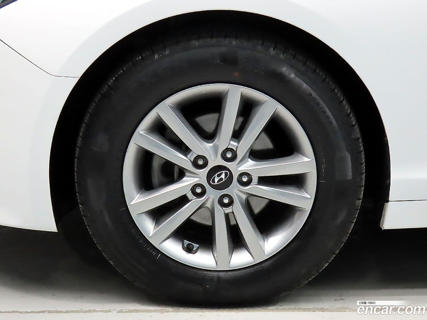 Main__Slider__Photo:Sonata Hyundai 2015.2-19