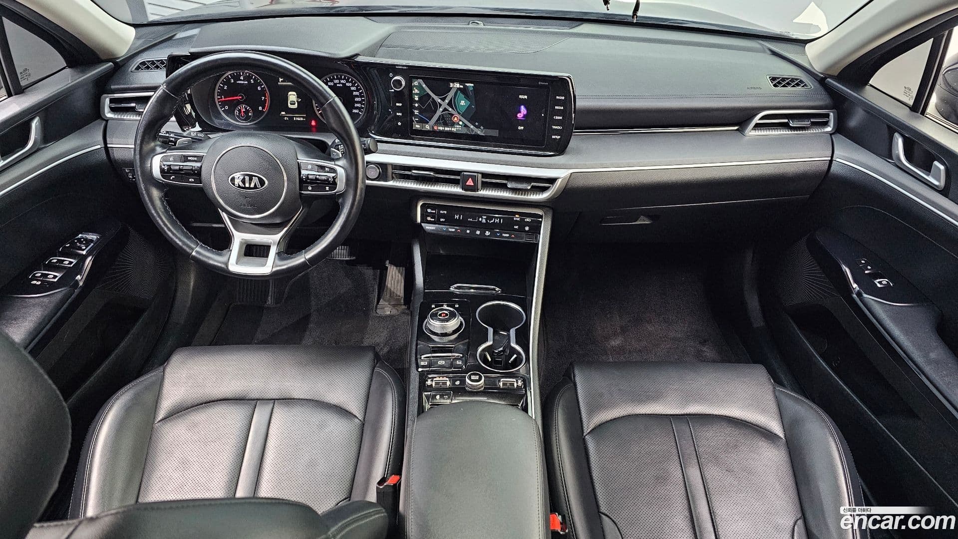 Main__Slider__Photo:K5 Kia 2020.9-6