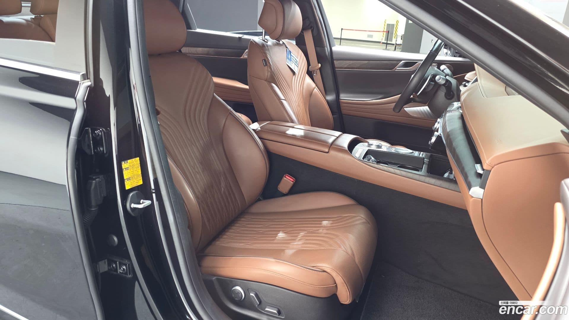 Main__Slider__Photo:G80 Genesis 2021.2-9