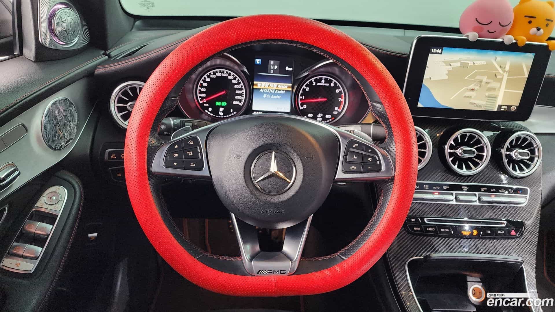 GLC-Class Mercedes-Benz 2017.5-OPTION-017