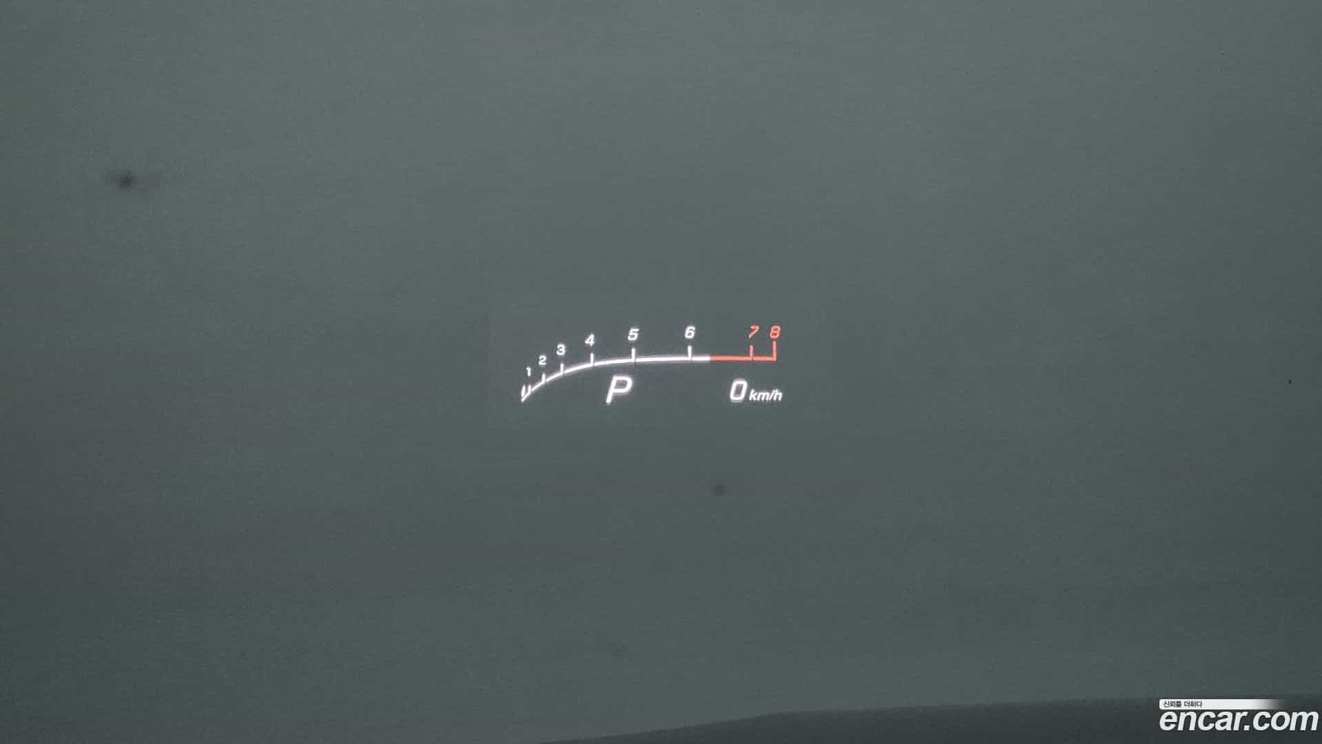 GLC-Class Mercedes-Benz 2017.5-OPTION-021