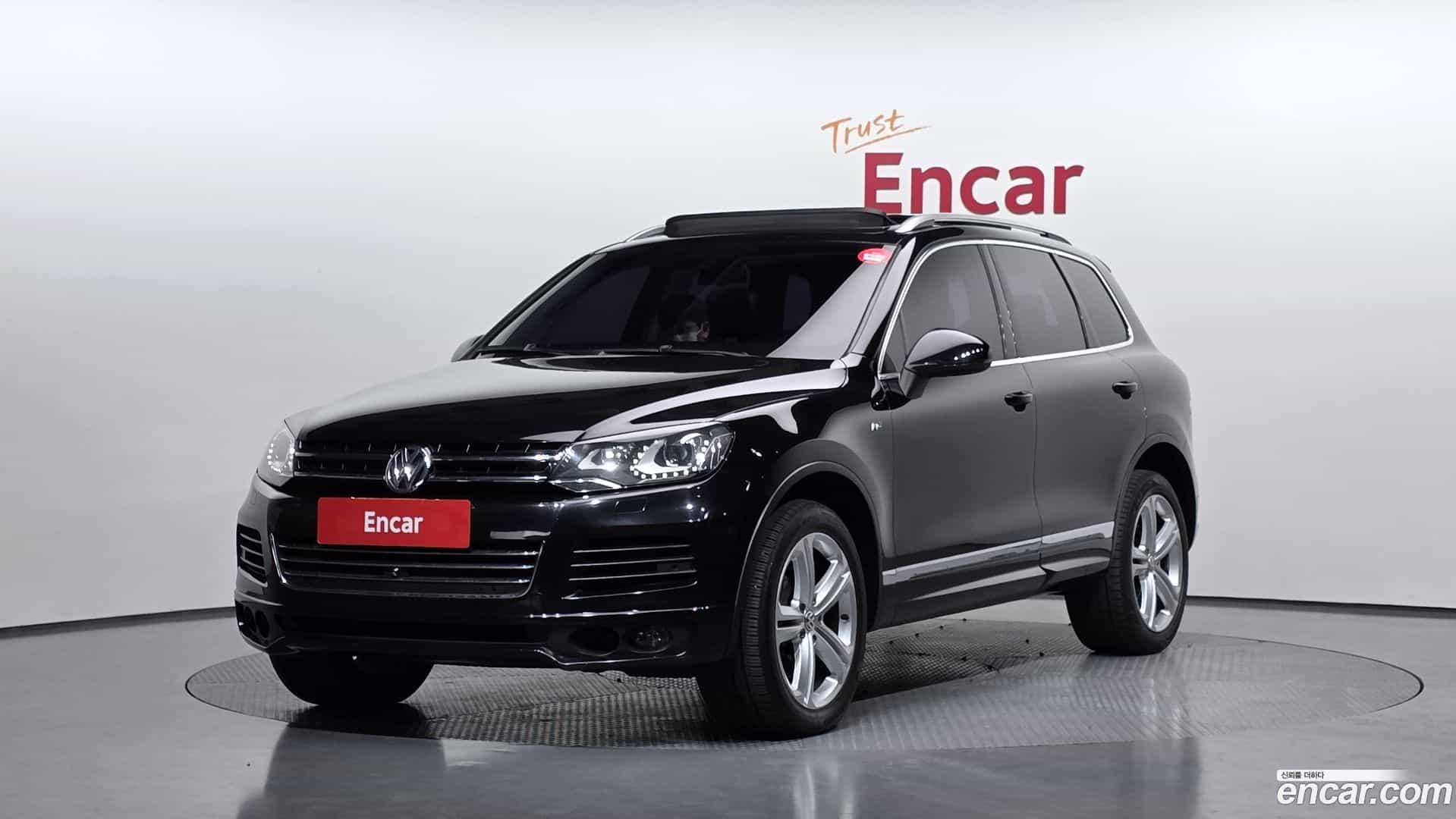Touareg Volkswagen 2013.9-OUTER-001