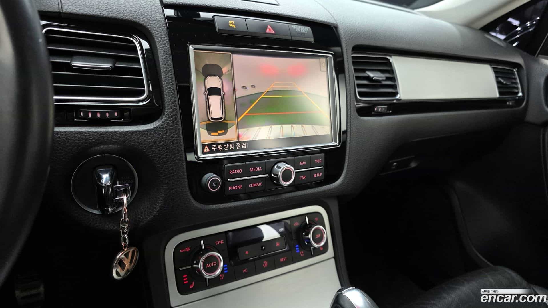 Touareg Volkswagen 2013.9-OPTION-019