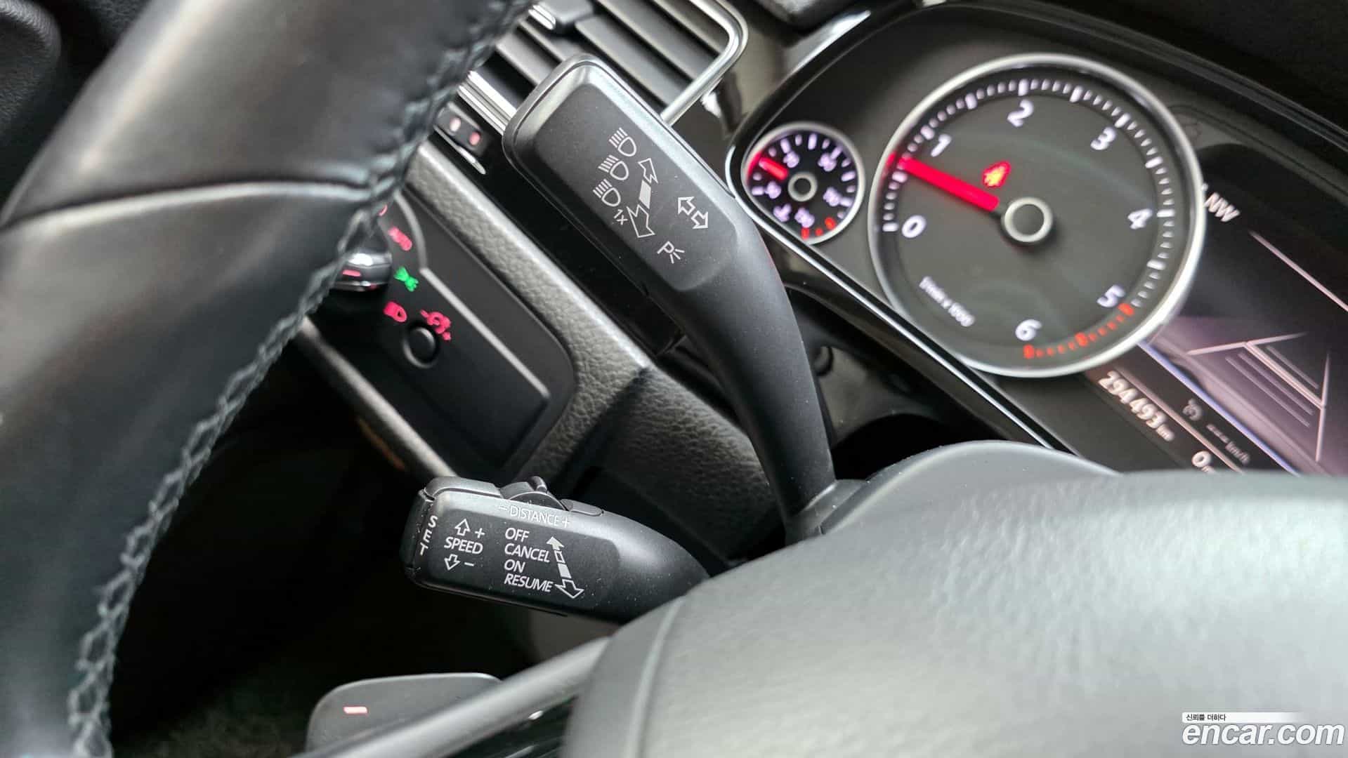 Touareg Volkswagen 2013.9-OPTION-022