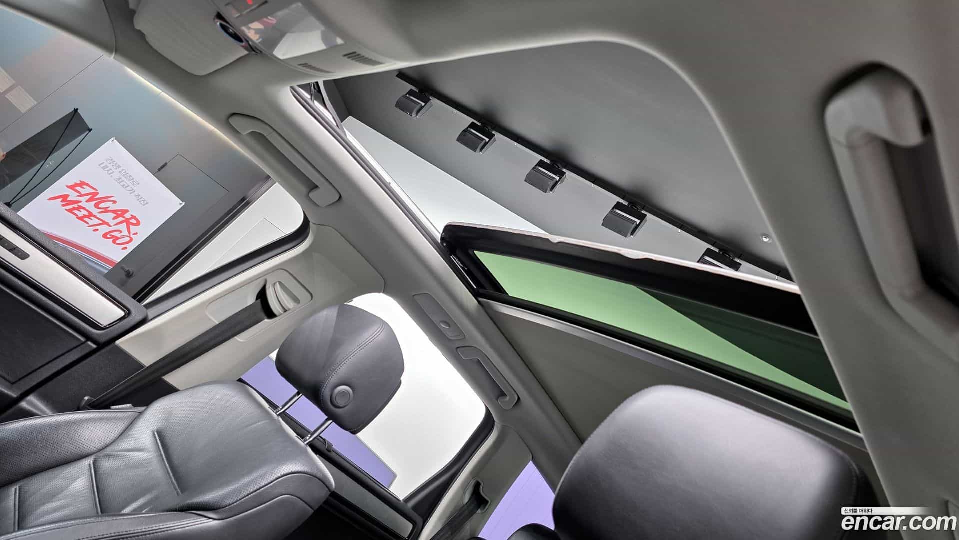 Touareg Volkswagen 2013.9-OPTION-023