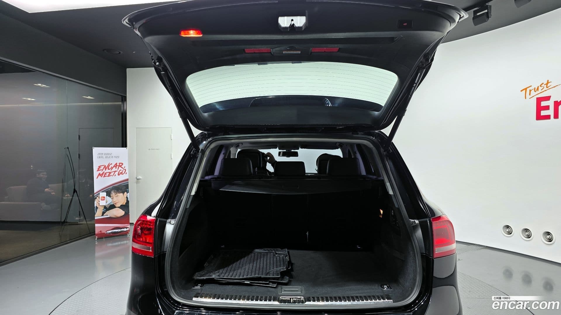 Main__Slider__Photo:Touareg Volkswagen 2013.9-19