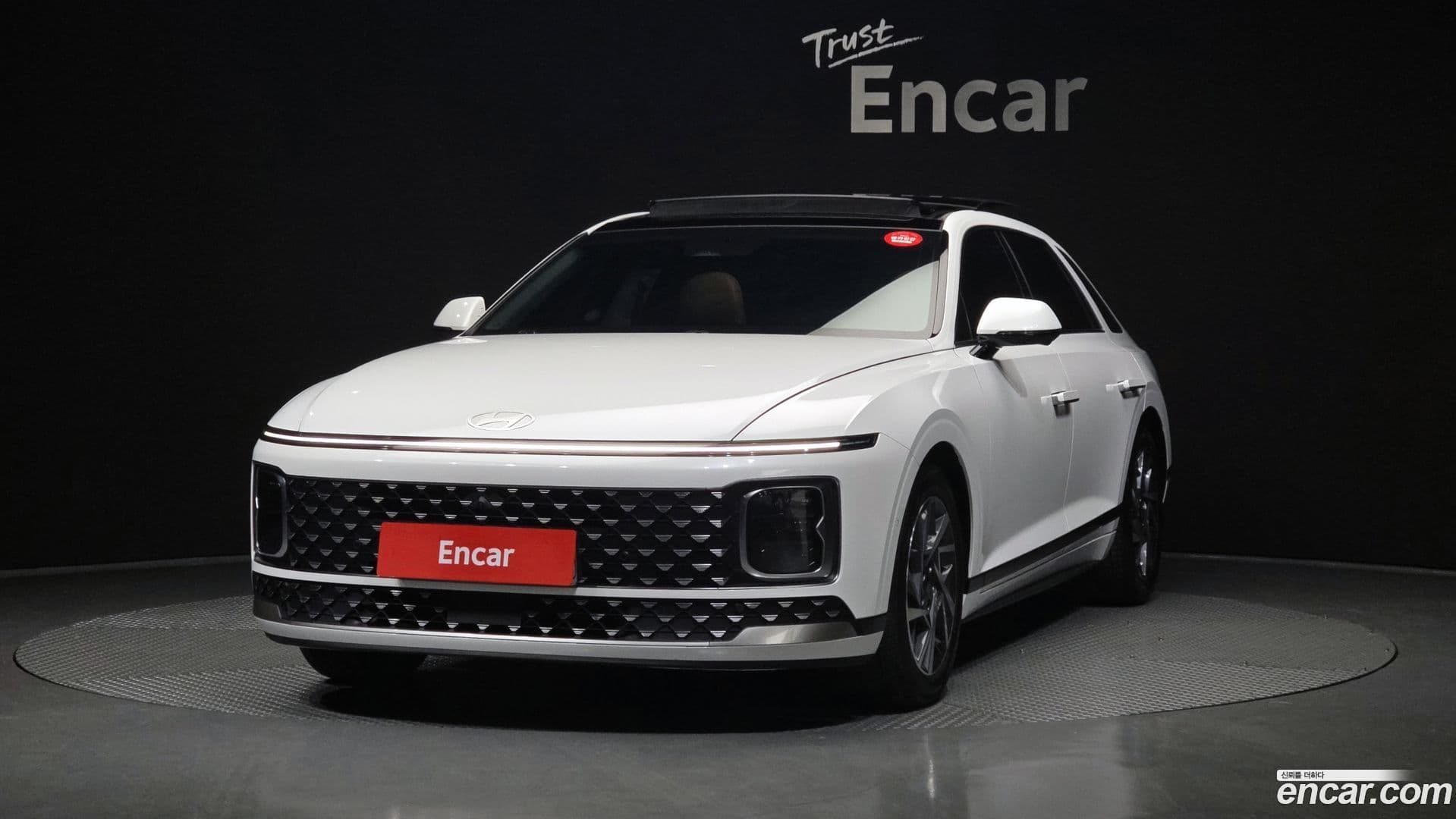 Main__Slider__Photo:Grandeur Hyundai 2023.7-0