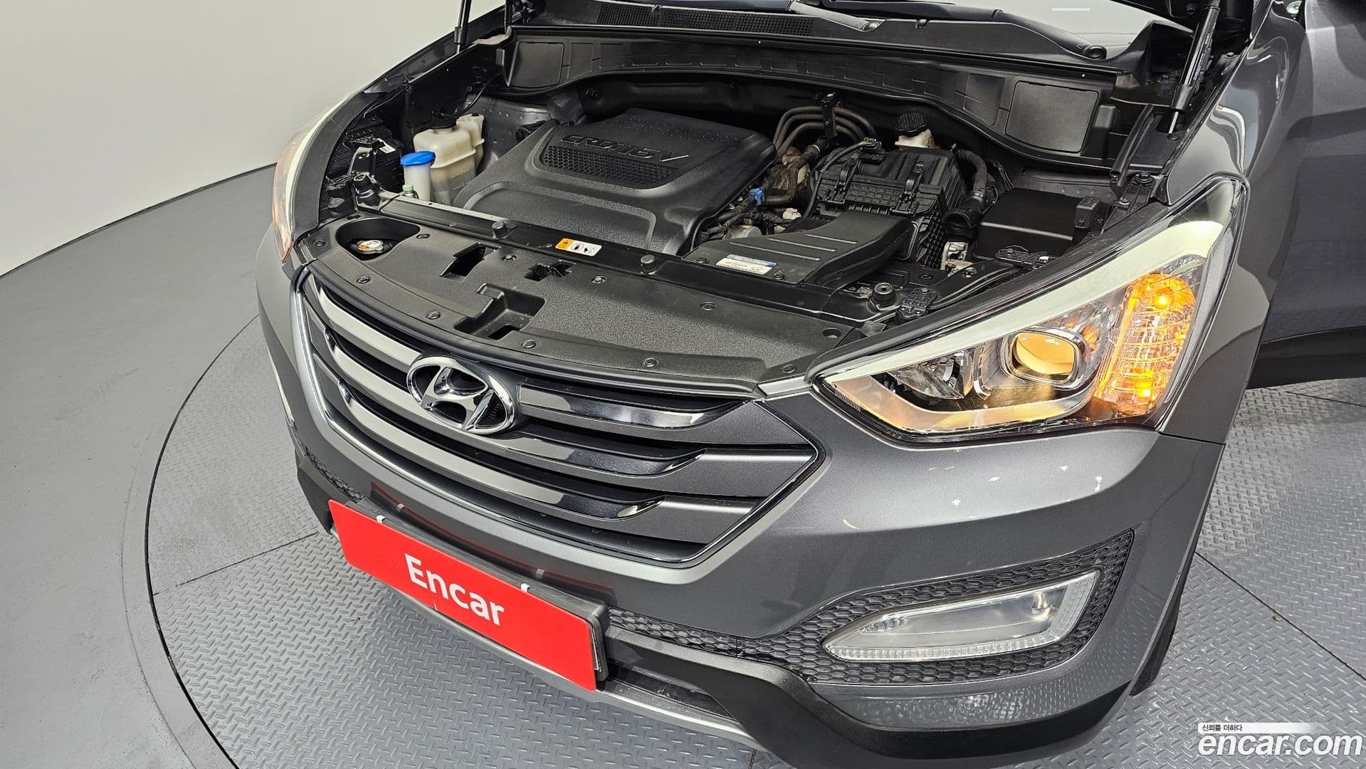 Main__Slider__Photo:Santafe Hyundai 2013.11-5