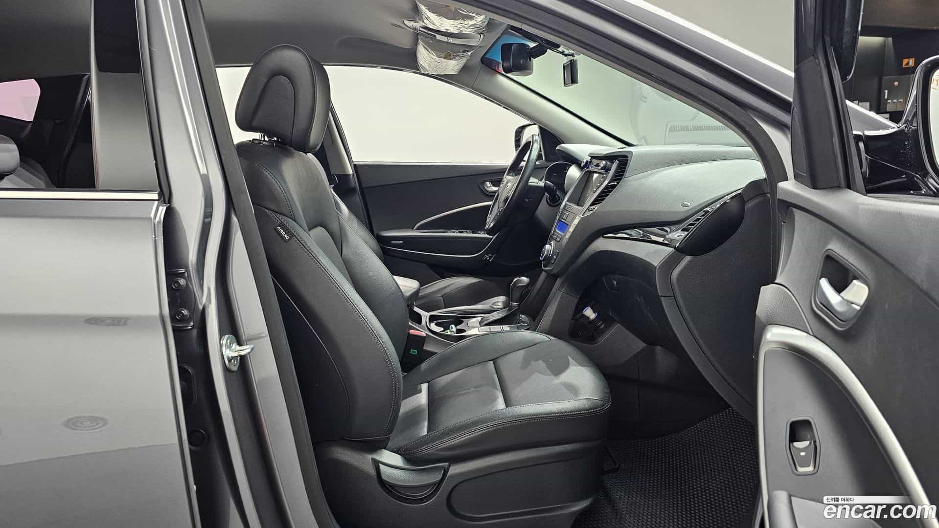 Santafe Hyundai 2013.11-INNER-010